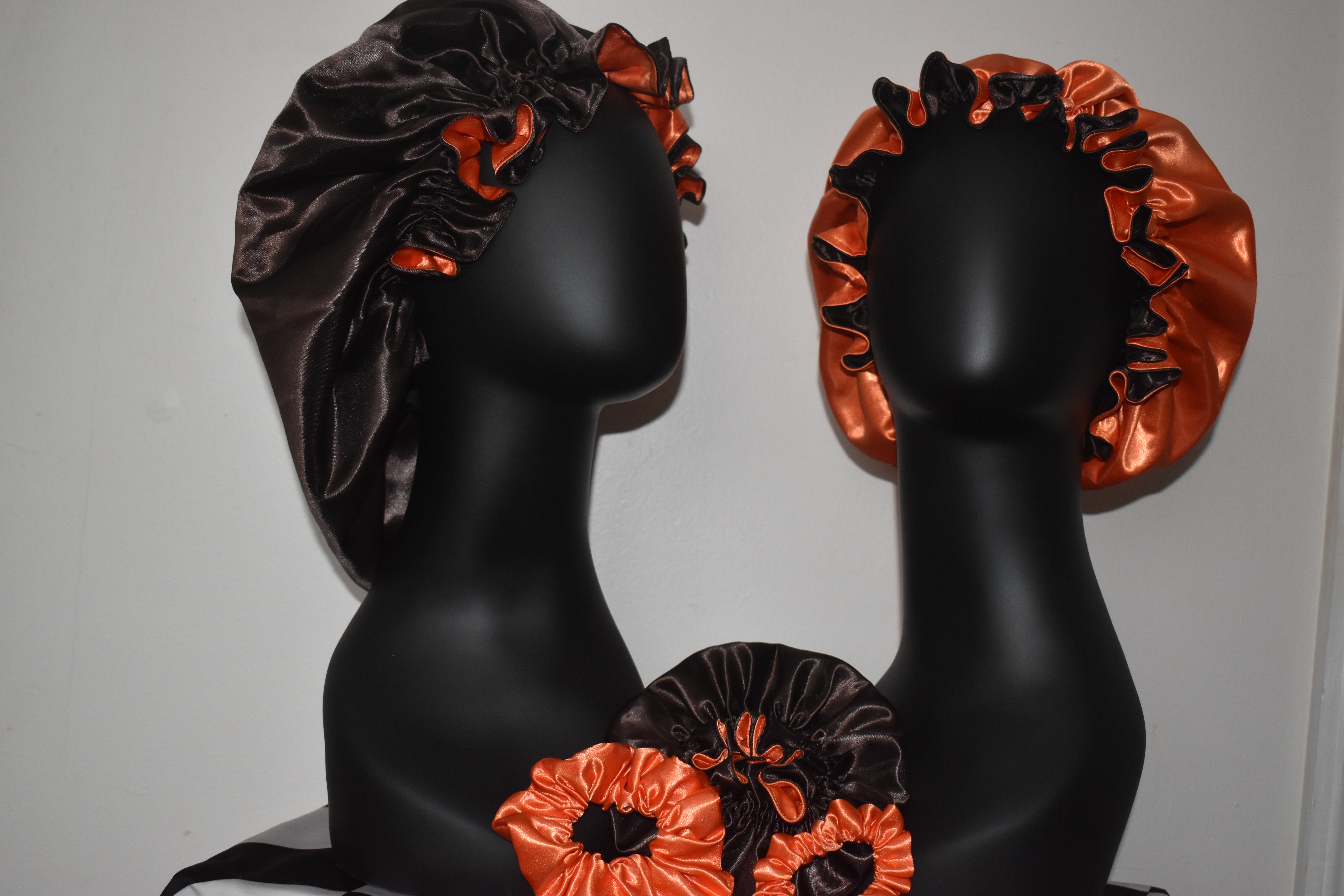 The Spiced Mocha Bonnet Set(Mommy, Me & Dolly) photo 2