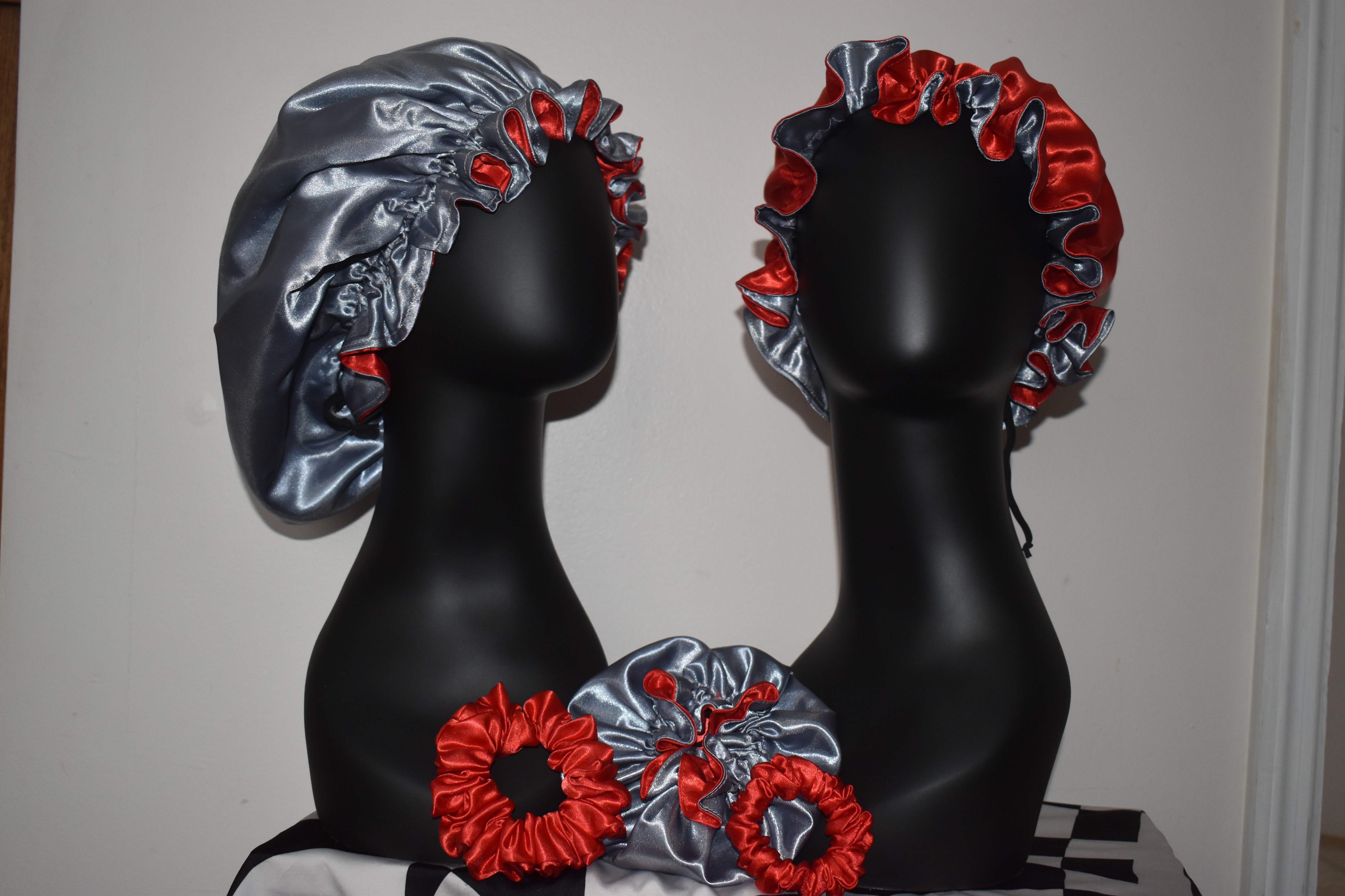 The Sterling & Scarlet Bonnet Set(Mommy, Me & Dolly) photo 2