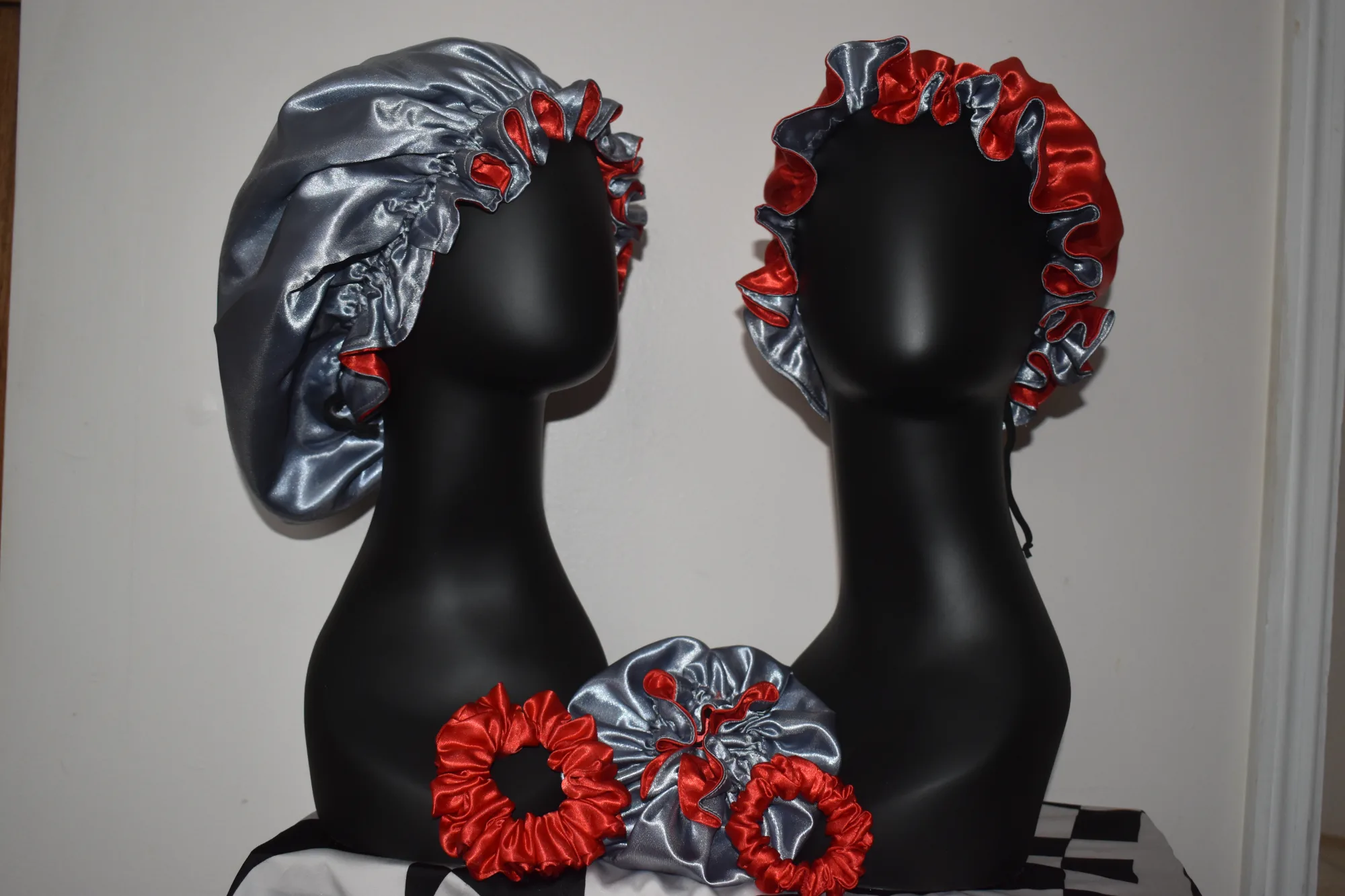 The Sterling & Scarlet Bonnet Set(Mommy, Me & Dolly) photo 2