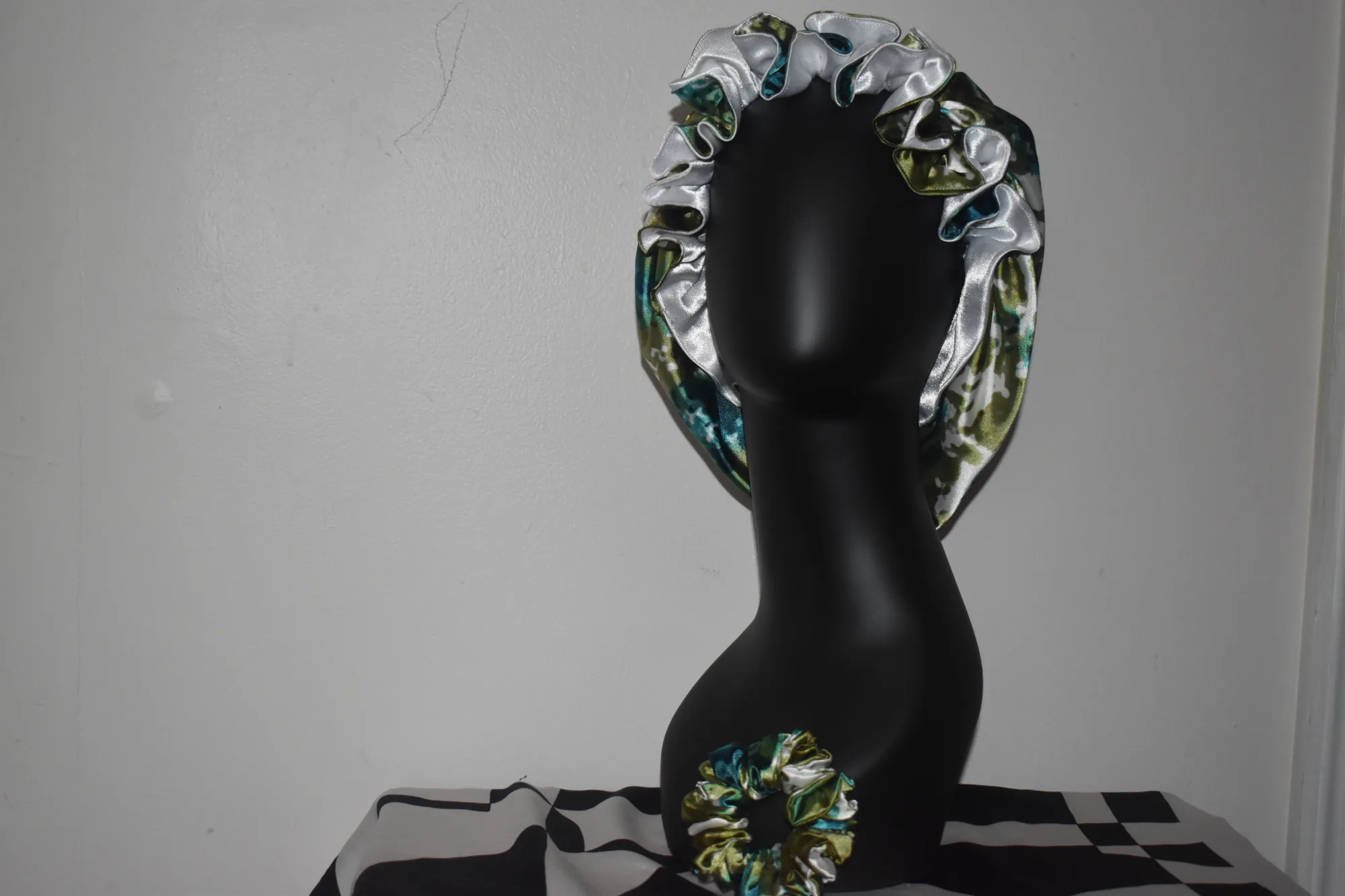 The Dreamscape Luxe Collection-(Verdant Current Bonnet Set) photo 2