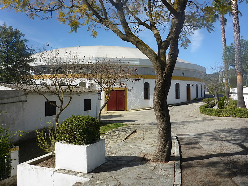 Plaza de Toros Cubierta de El Bosque