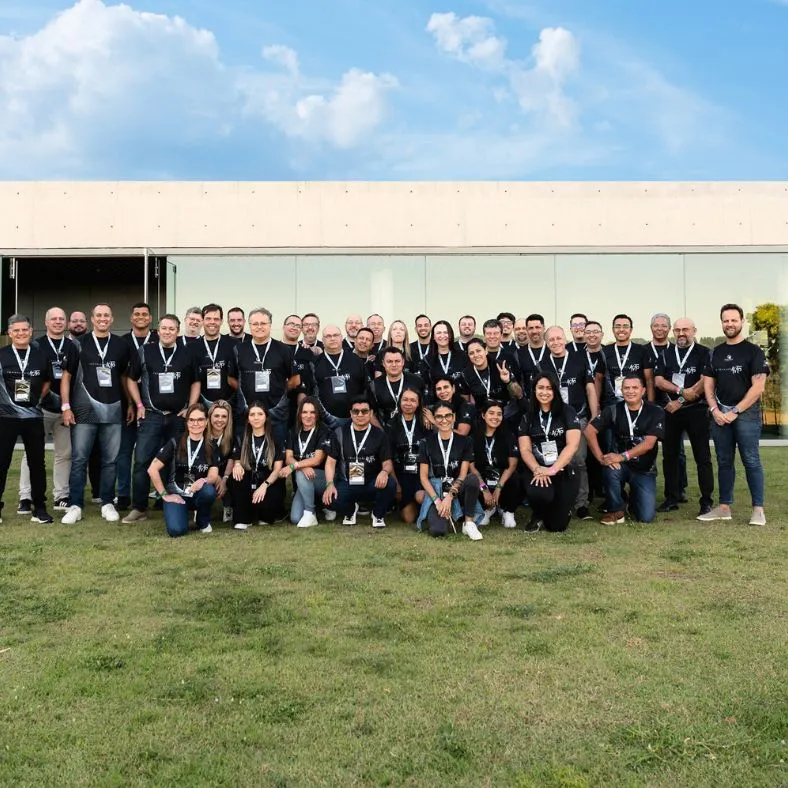 Equipe JMLima em reunião