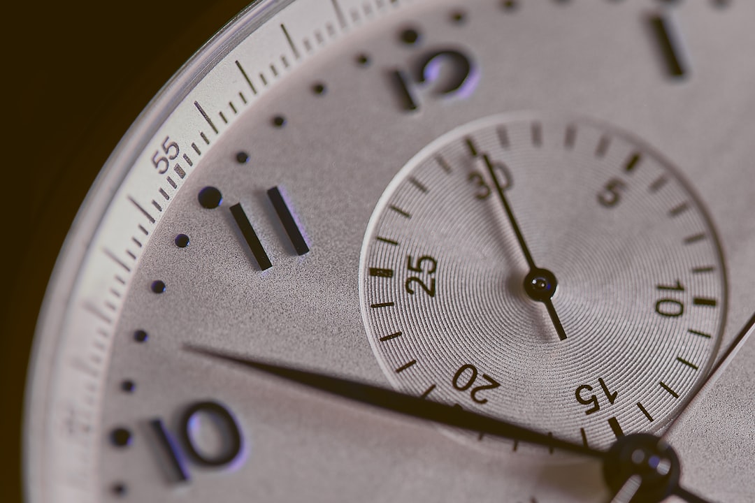 Proven Job Search: Win the 60-Second Recruiter Scan