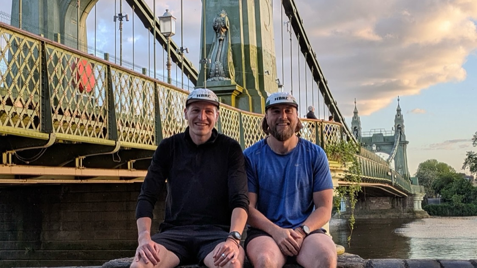 Hammersmith Bridge Run Club group run