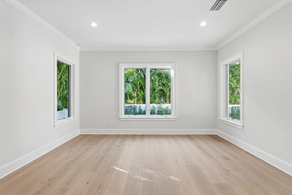 014_214 Aranda St NE_by_meetjrp