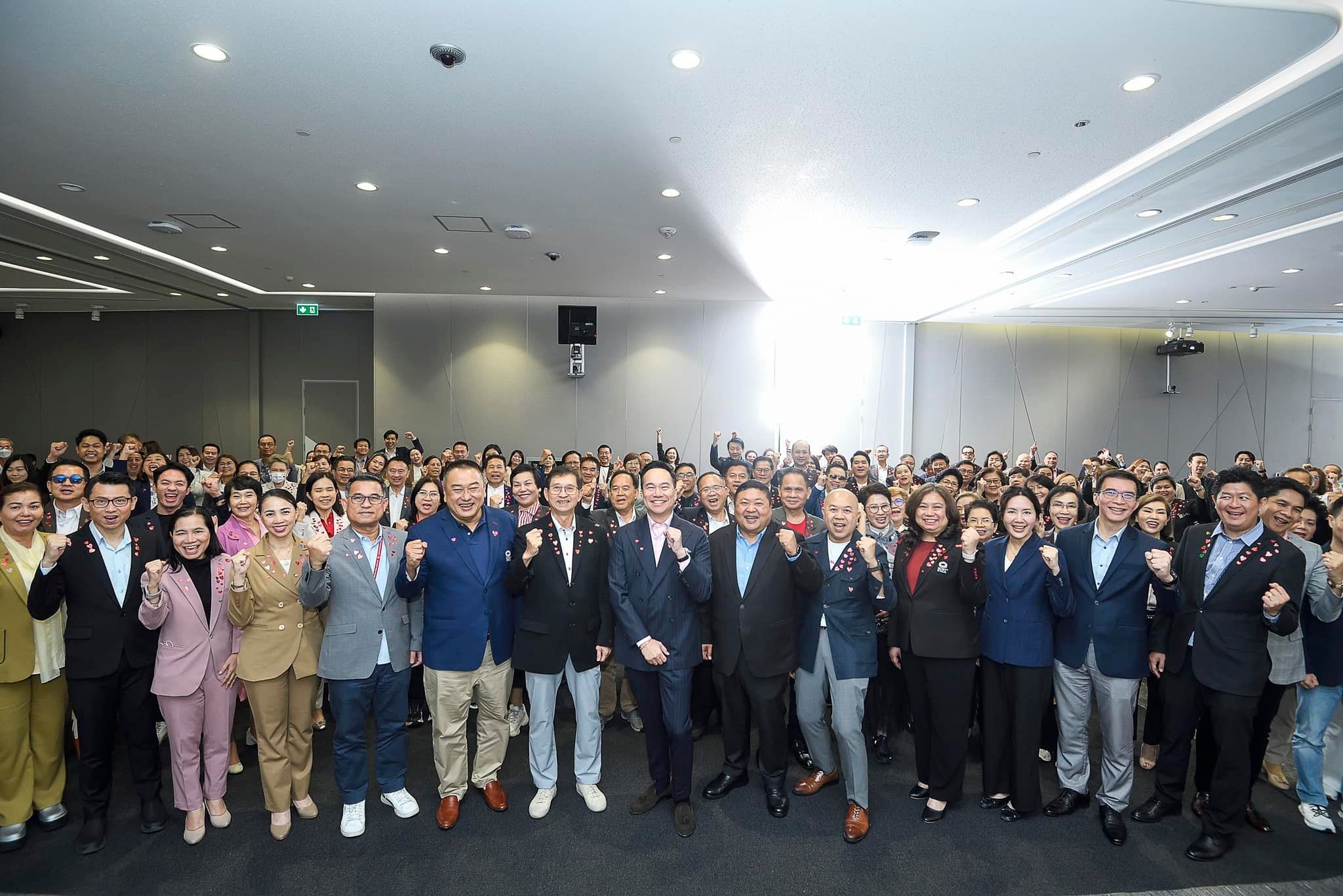 Strategic MOVE: เดินหน้าธุรกิจอย่างมีกลยุทธ์, AIA Insurance, 14 Feb 2025