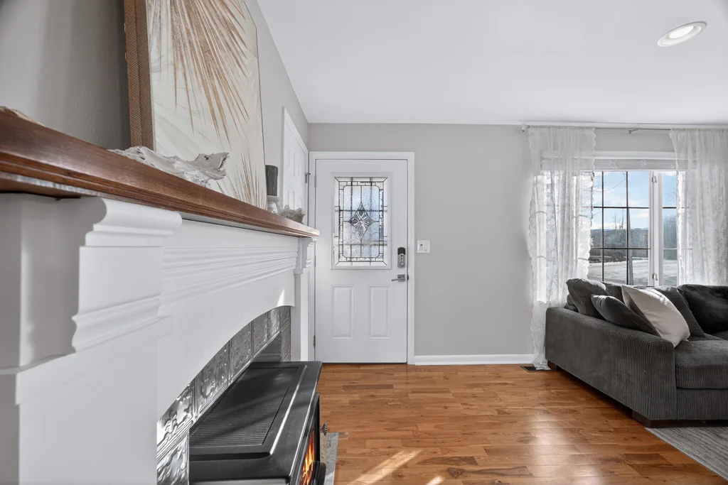 005JohnsonCreative0066