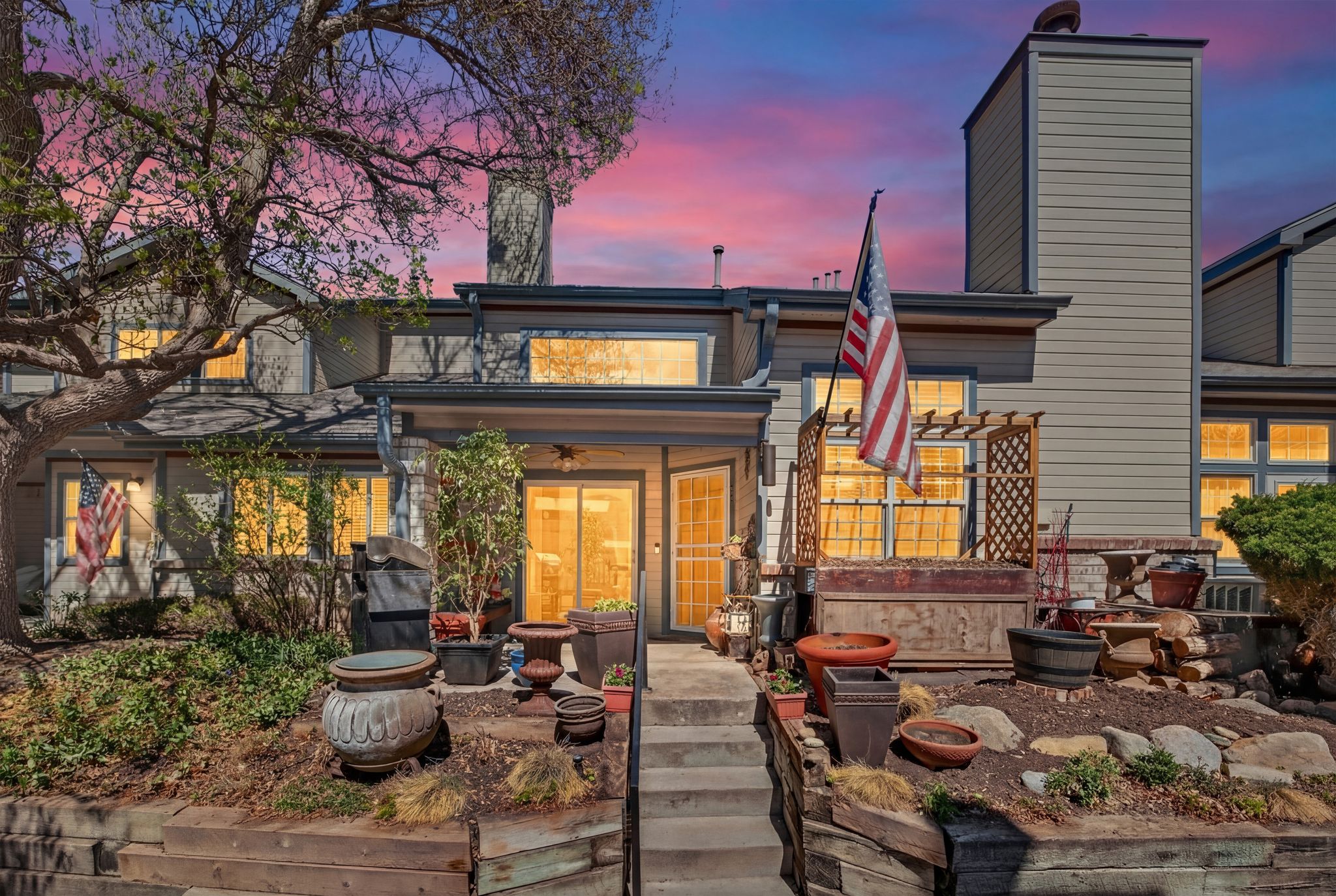 JohnsonCreative0006-vt3