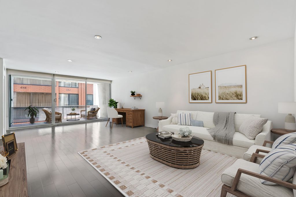 131 N Gale Dr APT 2B-1