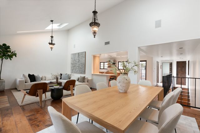 125 N Venice Blvd-8