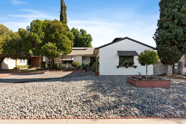 6536 Fair Ave-1