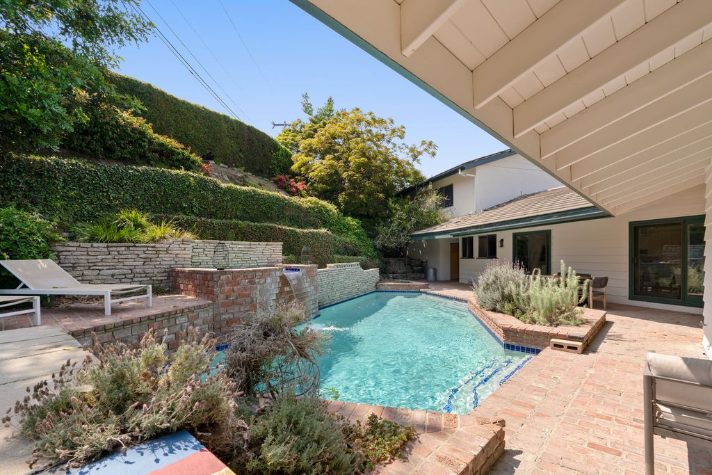 6020 Wright Terrace-26