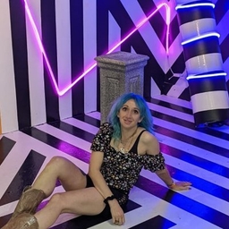 Gina Tron's profile photo