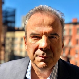 Tom Lowry's profile photo