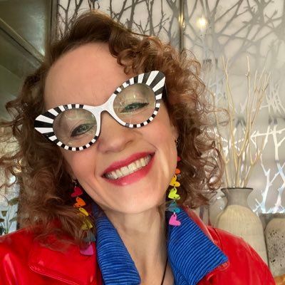 Betsy Wood's profile photo