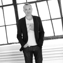 Adrian Woolfson's profile photo