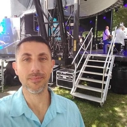Aaron Santini's profile photo
