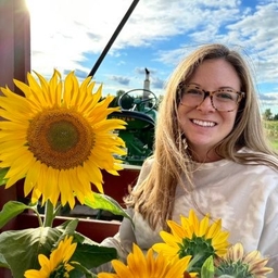 Allie Caren's profile photo