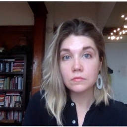 Julia Carpenter's profile photo