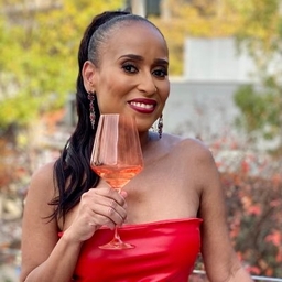 Nadeen White's profile photo