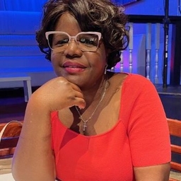 Myrna Young's profile photo