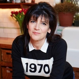 Emma Freud's profile photo