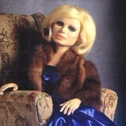 Laura Tingle's profile photo