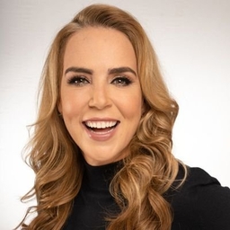 Lourdes Ubieta's profile photo