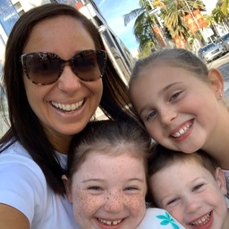Lisa Mayoh's profile photo