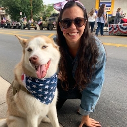 Emily Alvarenga's profile photo