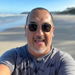 Javier Encalada's profile photo