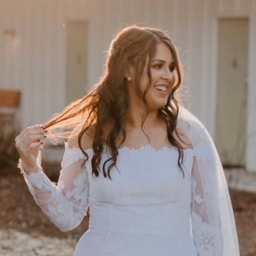 Amanda Alvarado's profile photo