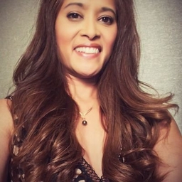 Lorraine Zander's journalist profile photo