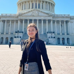 Julia Mueller's profile photo