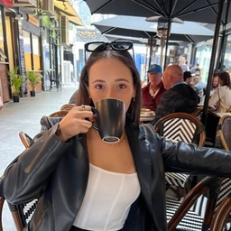 Stephanie Felesina's profile photo
