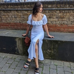 Giulia Crouch's profile photo