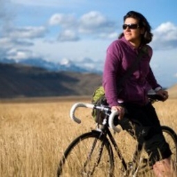 Dina Mishev's profile photo