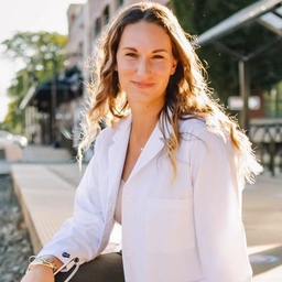 Alexandra Skinner's profile photo