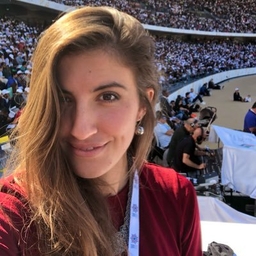 Natasha Turak's profile photo