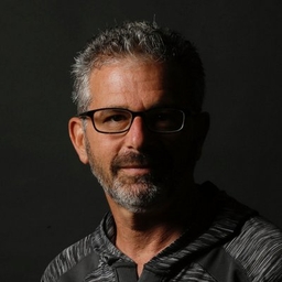 Morry Gash's profile photo