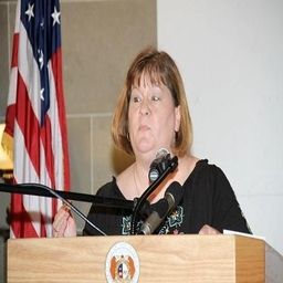 Becky Noble's profile photo