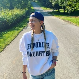Erin Foster's profile photo