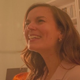 Caroline Bertrand's profile photo