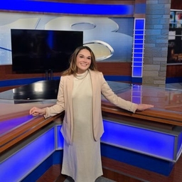 Julia Lopez's profile photo