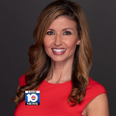 Julie Durda's profile photo
