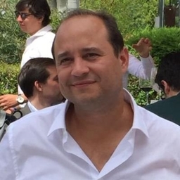Víctor L. Abajo's profile photo