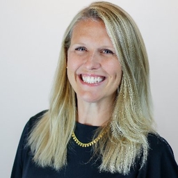 Lindsey Roeschke's profile photo