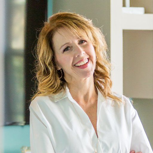 Lesley Pyle's profile photo