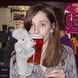 Sarah Houlton's profile photo
