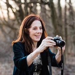 Elizabeth Eisenstadt Evans's profile photo